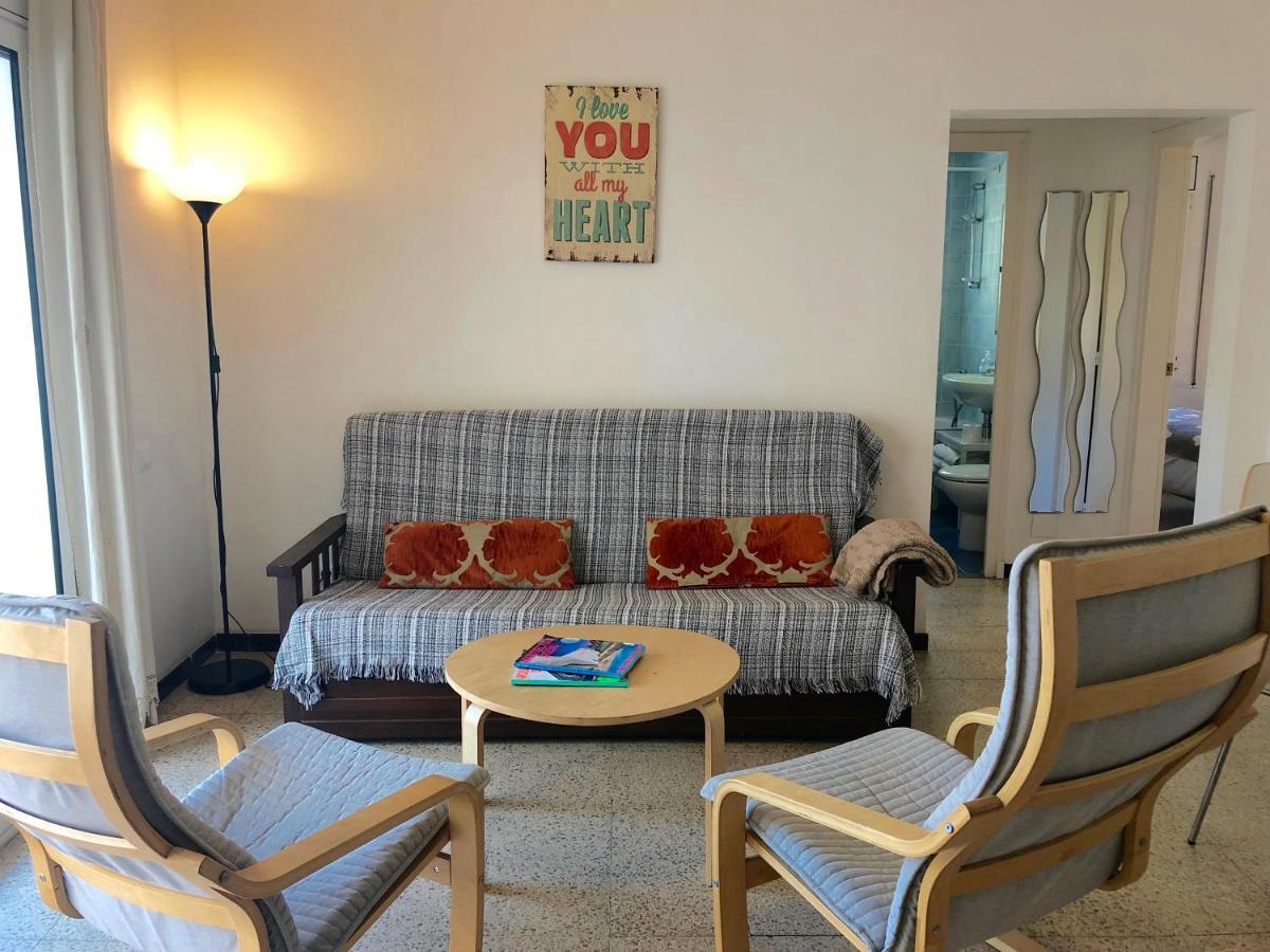 רוזס Apartamentos Aquarium. 150 Metros Playa. מראה חיצוני תמונה